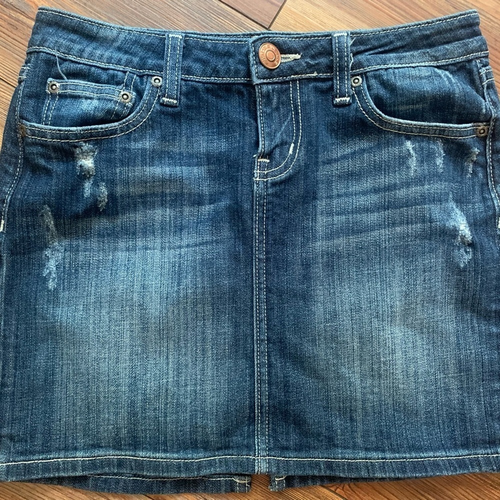 Vigoss Dark Blue Distressed Mini Skirt Jr Size 1/2